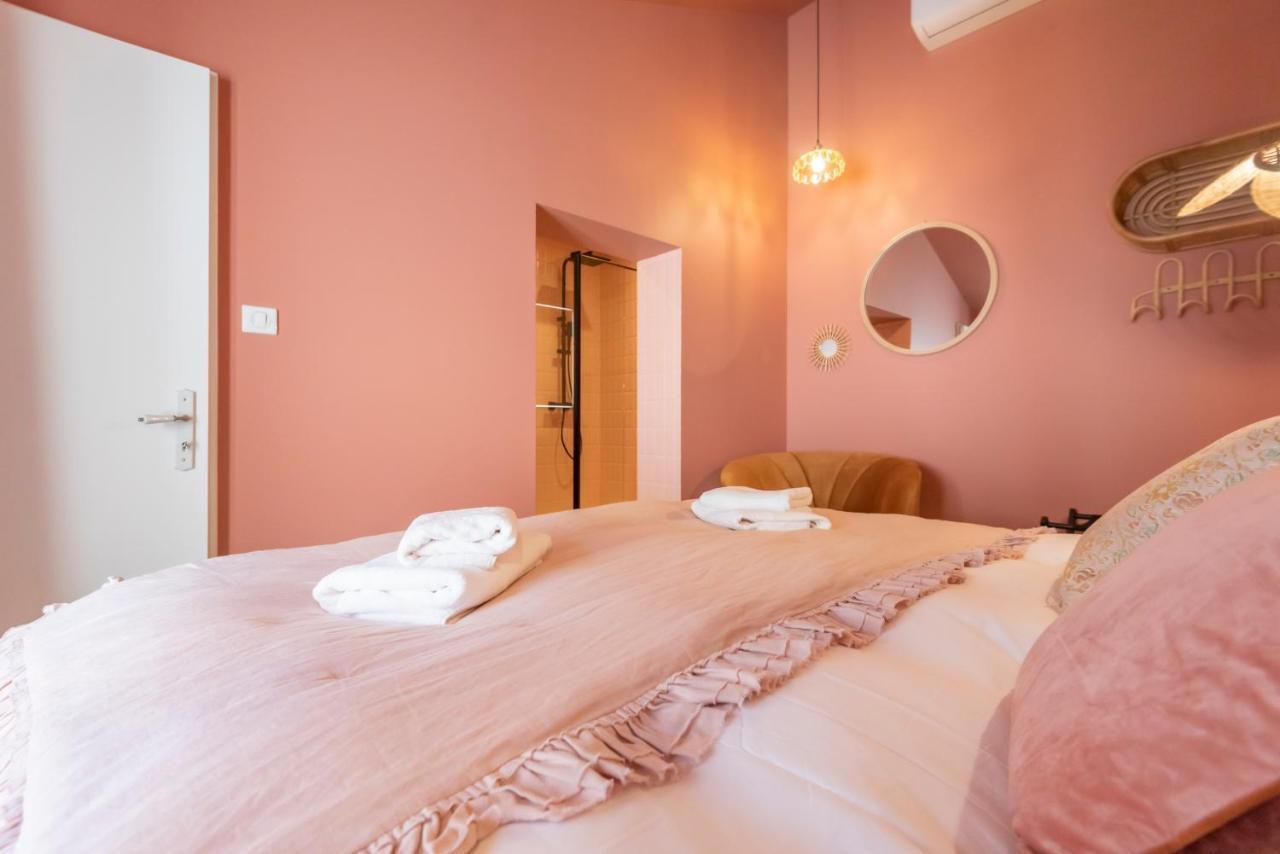 Le Vintage . Centre-Ville Macon . Atypique . Proche Gare . Wifi . Climatisation . Confortable . Экстерьер фото